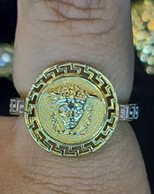 Load image into Gallery viewer, Yellow Gold Circular Ring With Medusa Face