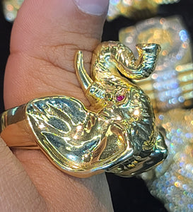Yellow Gold Elephant Ring with CZs