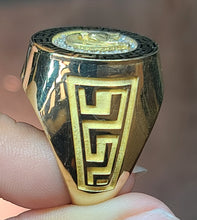 Load image into Gallery viewer, Yellow Gold Ring With Horseshoe And Markings