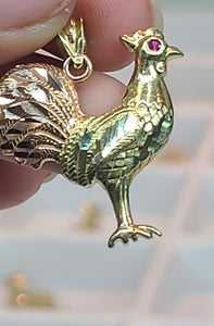 Yellow Gold Roster Pendant