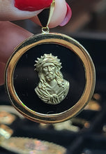Load image into Gallery viewer, Yellow Gold Jesus Face Pendant
