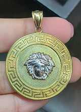 Load image into Gallery viewer, Yellow Gold Pendant with Texture and Markings