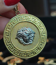 Load image into Gallery viewer, Yellow Gold Pendant with Texture and Markings