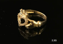 Load image into Gallery viewer, Heart with CZ stones ring 10K Solid Gold