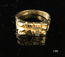 Load image into Gallery viewer, Textured Ring 10K solid gold