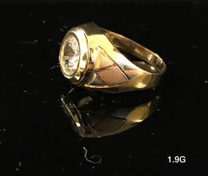 CZ stone Ring 10k solid gold