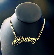 Load image into Gallery viewer, 10K Gold Personalized Name Necklace