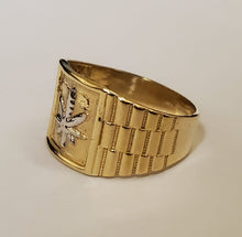 Load image into Gallery viewer, Marijuana Leaf 10K Gold Ring