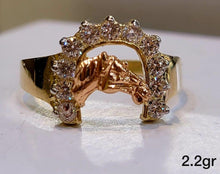 Load image into Gallery viewer, 10K Gold Horseshoe Ring