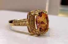 Load image into Gallery viewer, 10K Gold Topaz Ring
