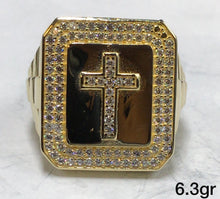 Load image into Gallery viewer, 10K Gold Crucifix Ring