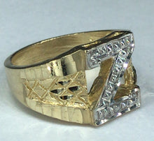 Load image into Gallery viewer, 10K Gold &quot;Z&quot; Ring