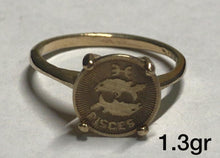Load image into Gallery viewer, 10K Gold Pisces Ring