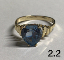 Load image into Gallery viewer, 10K Gold Heart Ring