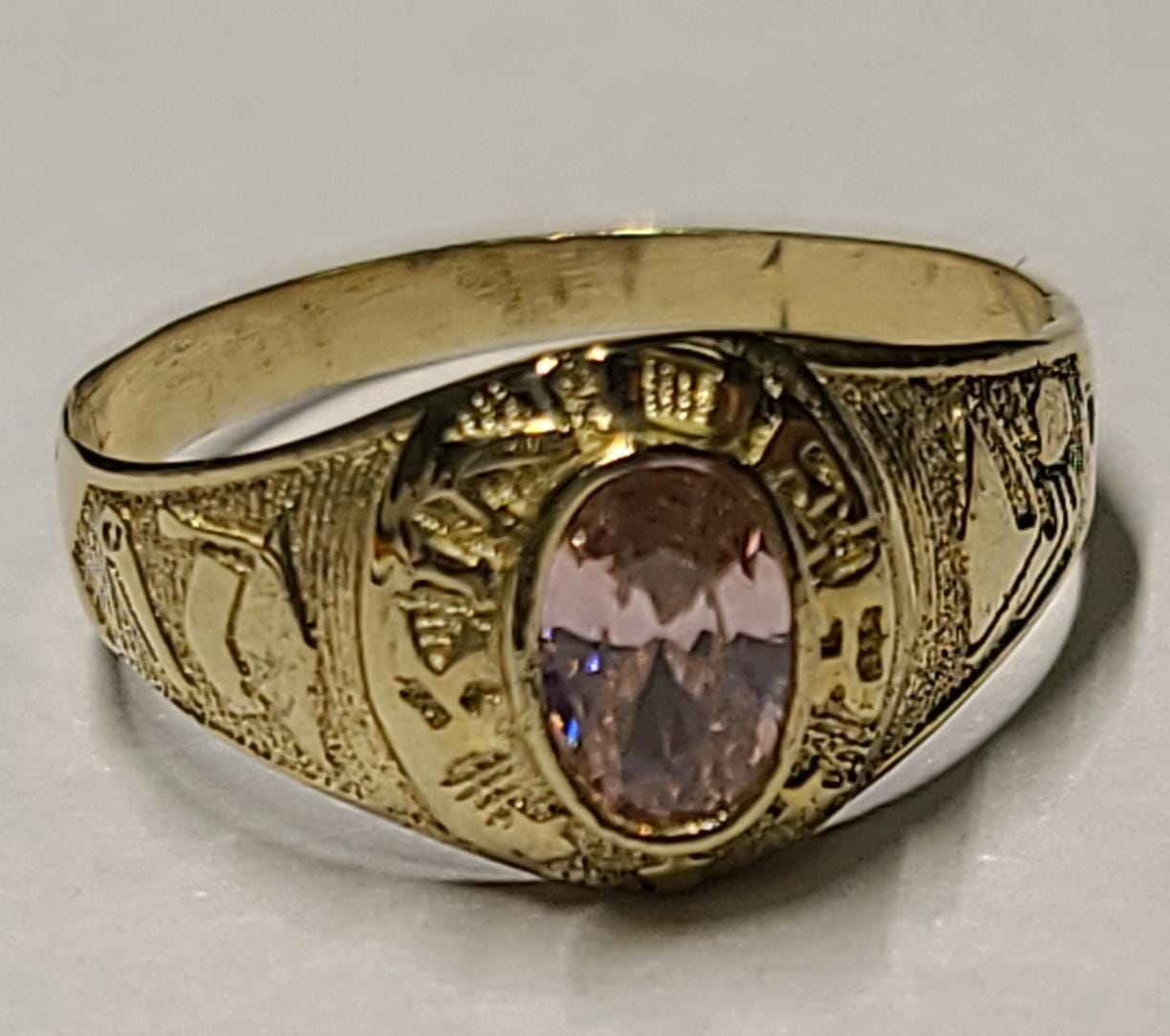 10K Gold Graduation Ring