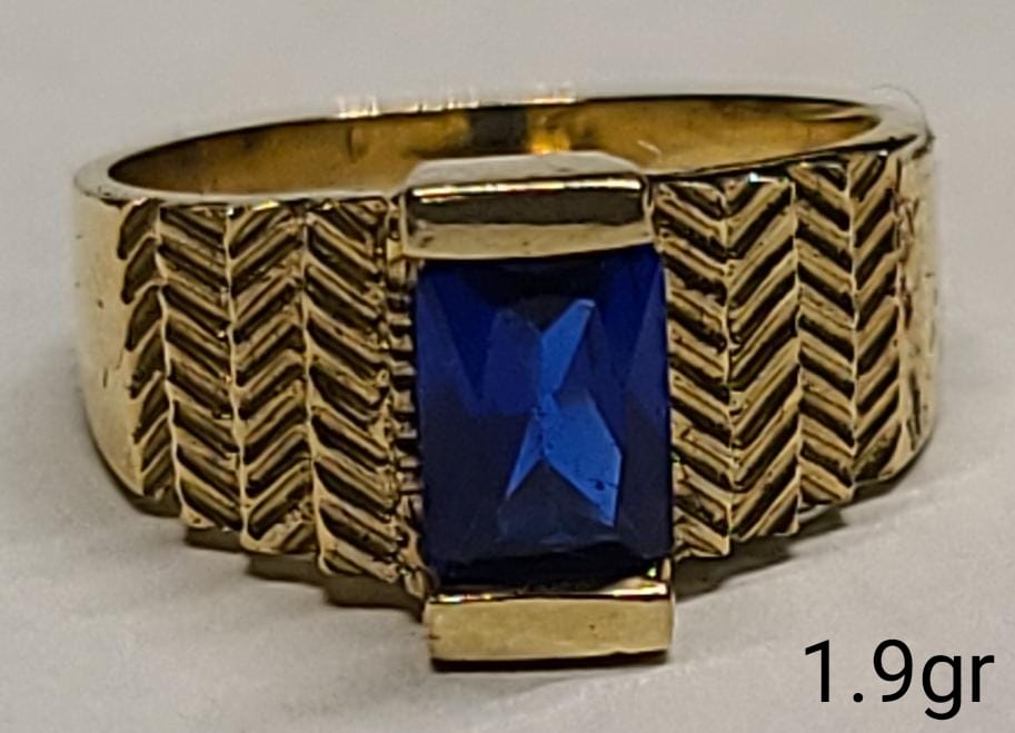 10K Gold Rectangle Blue Stone Ring