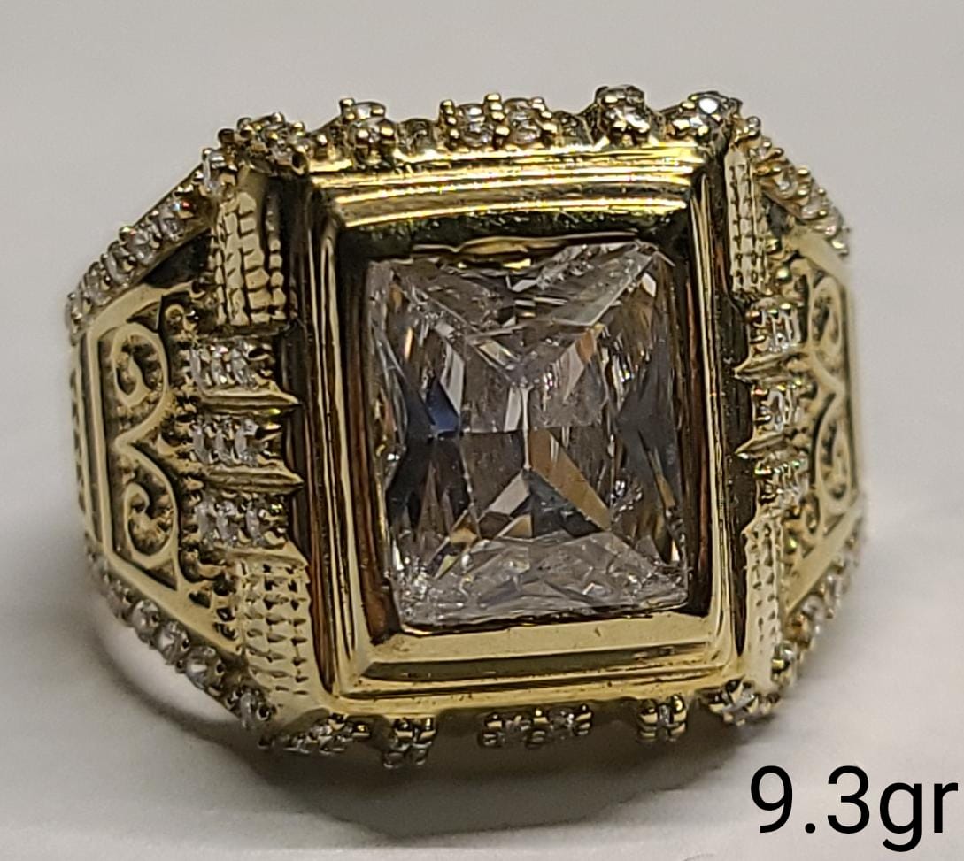 10K Gold Rectangle Stone Ring