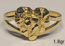 Load image into Gallery viewer, 10K Gold Textured Heart Ring