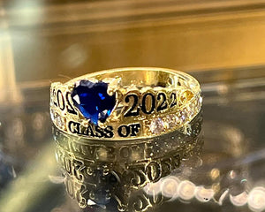 Color heart graduation ring