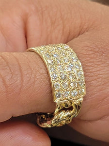 Chino diamond ring