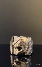 Load image into Gallery viewer, Jaguar head with stones ring 10K solid gold